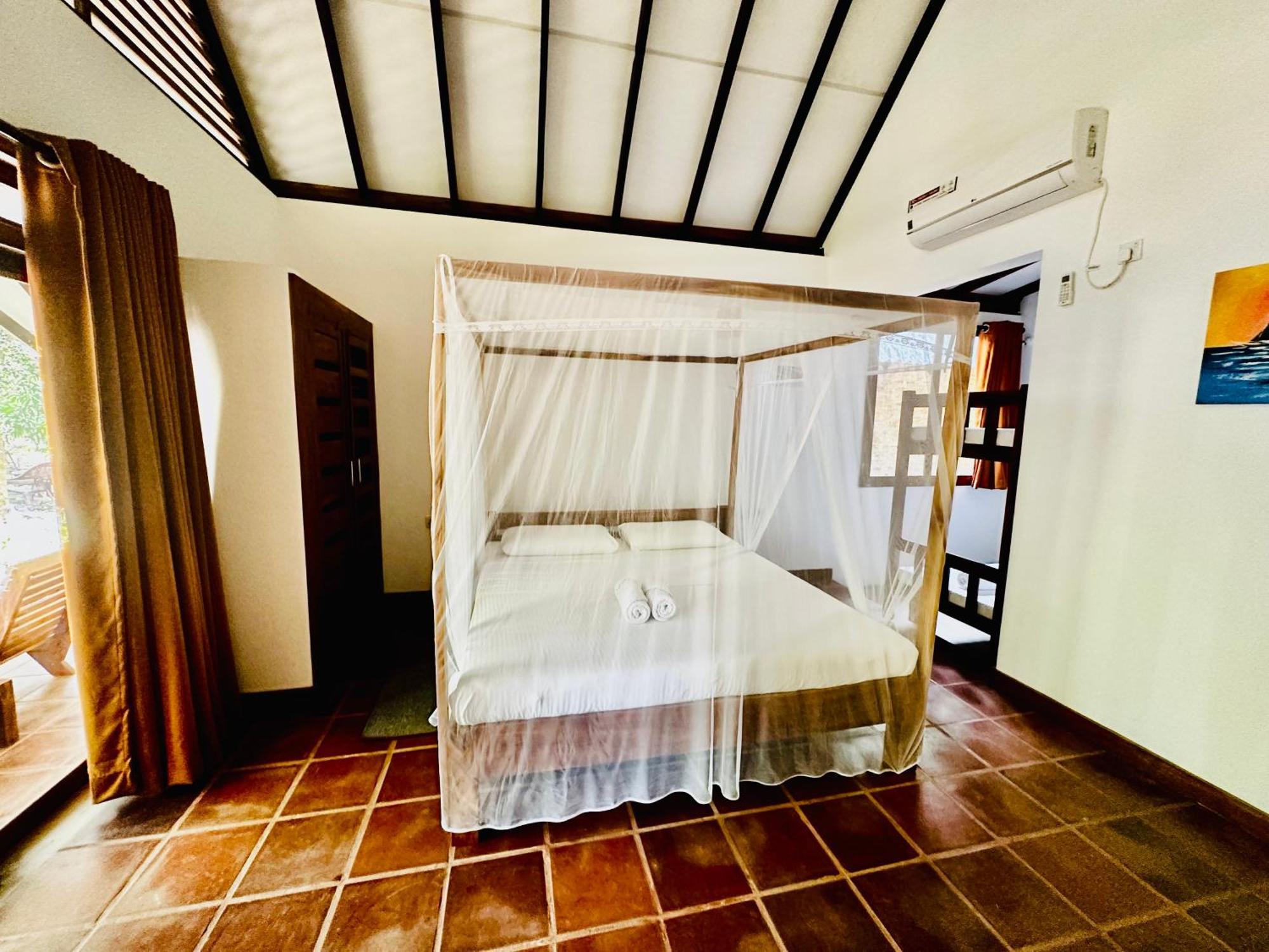 Riva Del Sole Guest House Поттувіл Екстер'єр фото