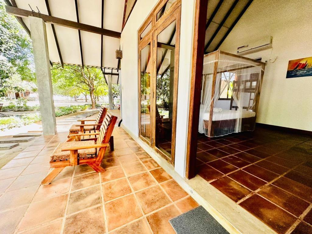 Riva Del Sole Guest House Поттувіл Екстер'єр фото